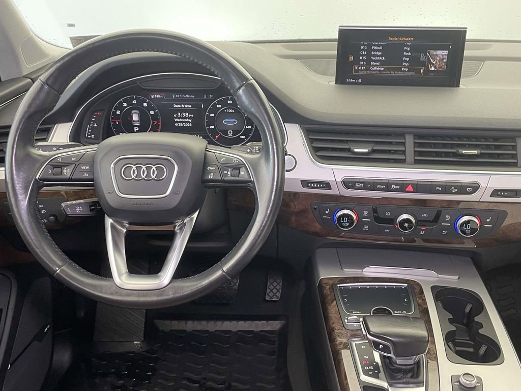 Used 2018 Audi Q7 2.0T Premium Plus w/ Premium Plus Package AWD/4WD image 28