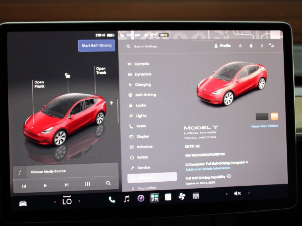 Used 2023 Tesla Model Y Long Range AWD/4WD image 22