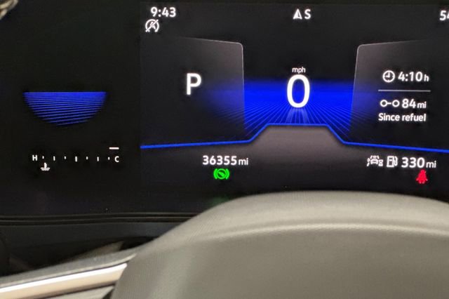 Certified 2022 Volkswagen Taos SE image 32