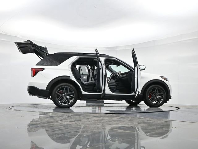 New 2025 Ford Explorer ST w/ Sun And Sound Package image 53
