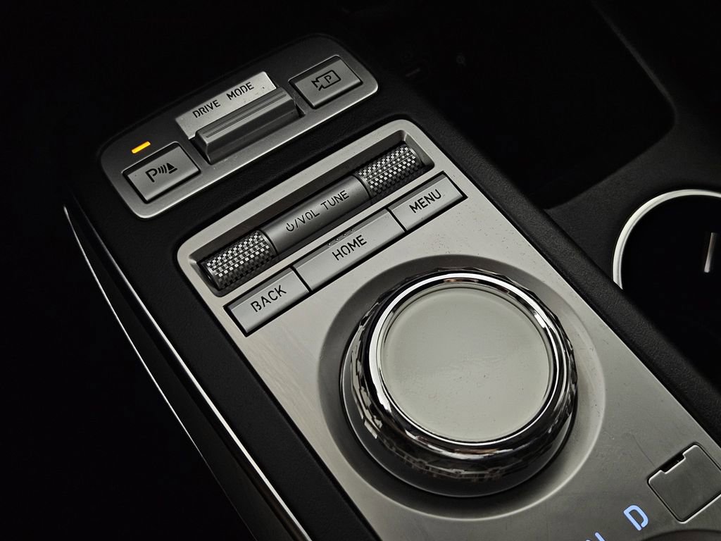 Used 2024 Genesis Electrified GV70 AWD/4WD image 15