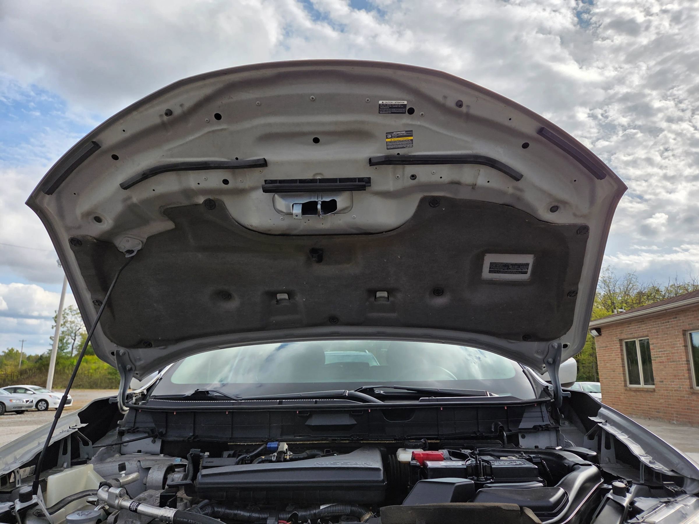 Used 2019 Nissan Rogue S FWD image 23