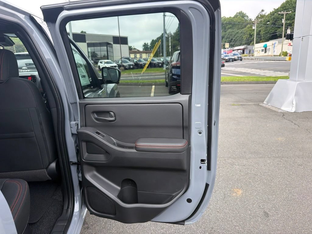 New 2027 Nissan Frontier PRO-4X w/ Pro Convenience Package AWD/4WD image 25