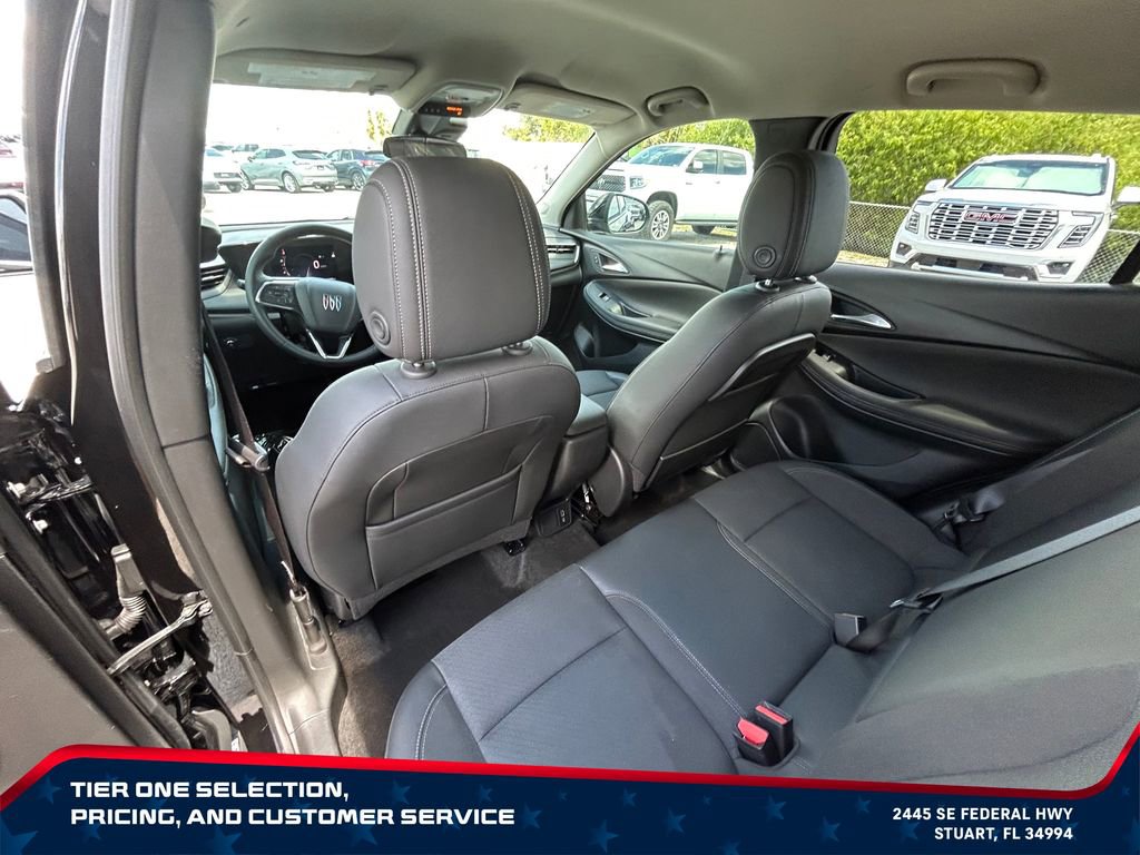 Used 2024 Buick Encore GX Preferred w/ Comfort Package AWD/4WD image 15
