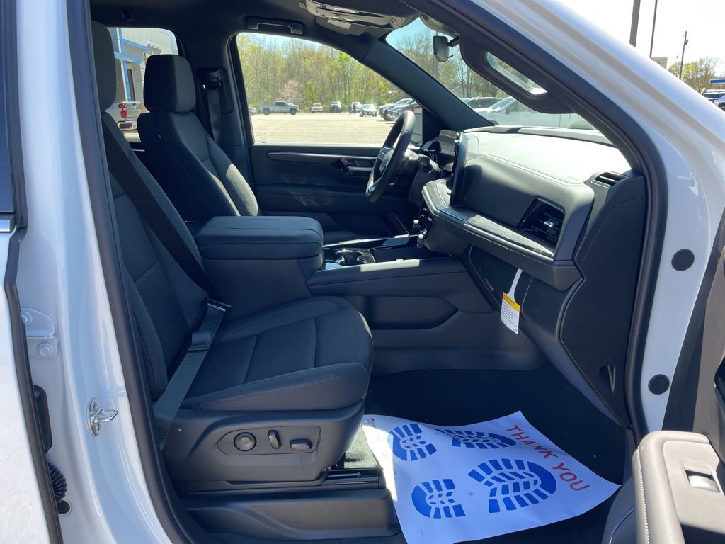 New 2026 Chevrolet Tahoe LS image 30