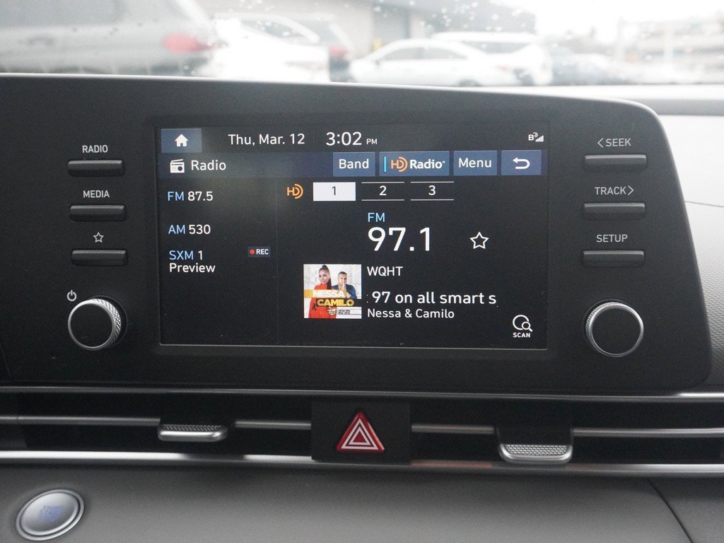 Used 2023 Hyundai Elantra SEL image 36