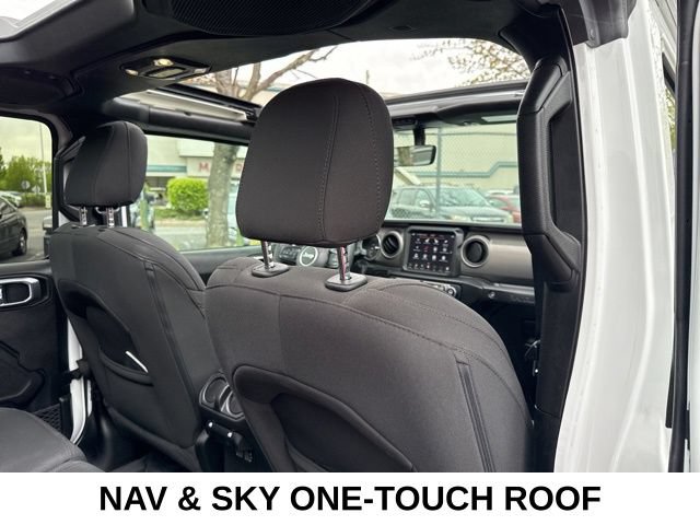 Used 2023 Jeep Wrangler Unlimited w/ Sun & Screen Package AWD/4WD image 31