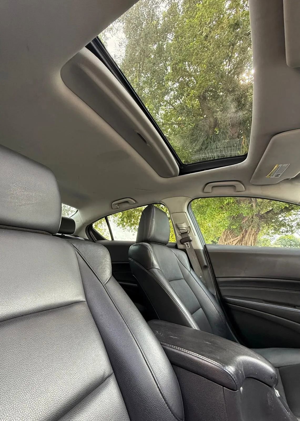 Used 2017 Acura ILX FWD image 13
