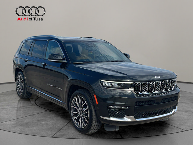 Used 2023 Jeep Grand Cherokee L Summit AWD/4WD image 7
