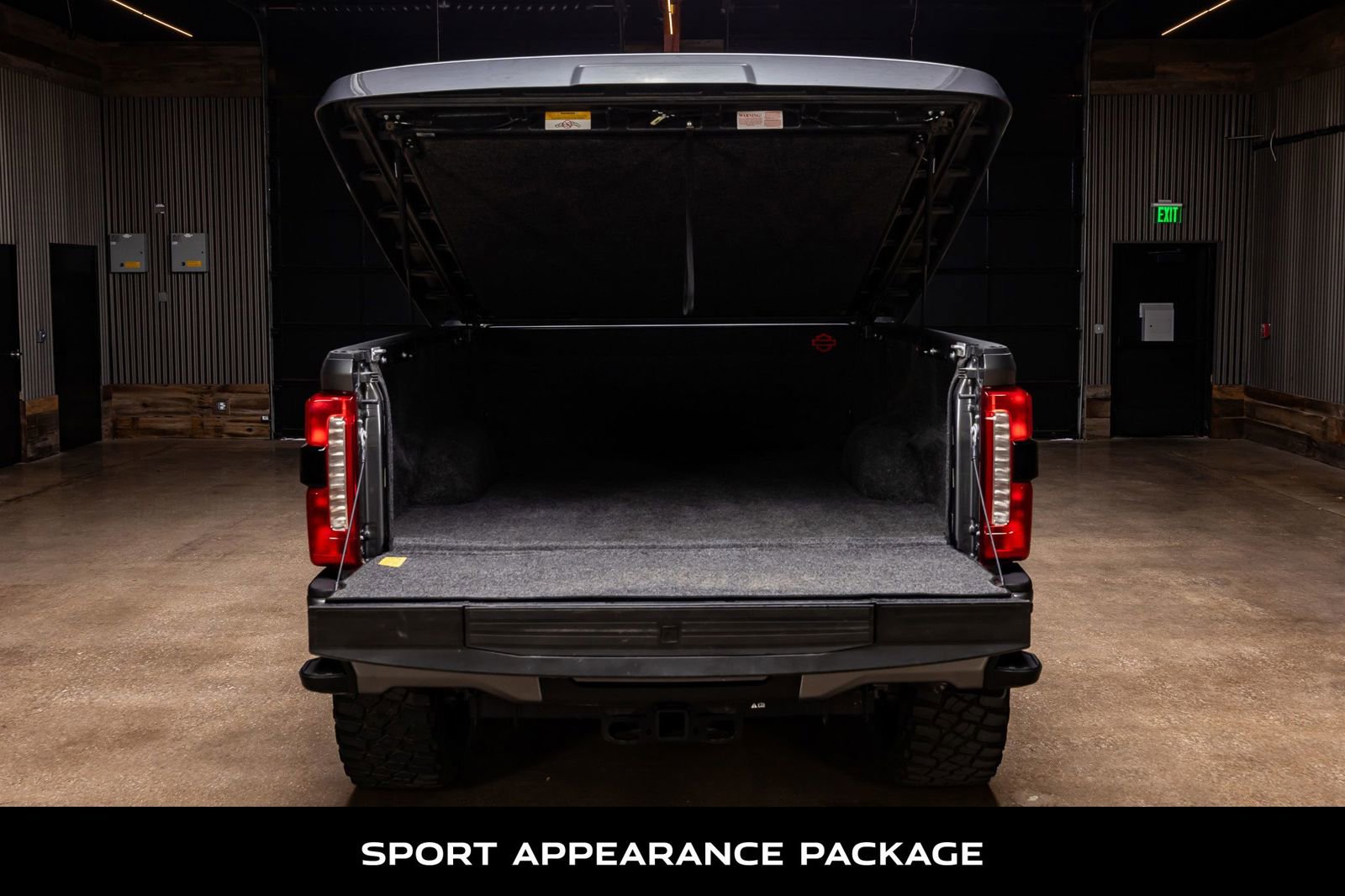 Used 2023 Ford F250 Lariat w/ Lariat Ultimate Package image 8