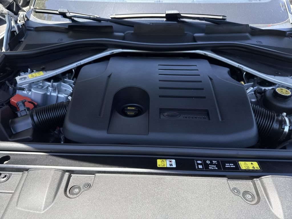 Used 2023 Land Rover Range Rover SE AWD/4WD image 18
