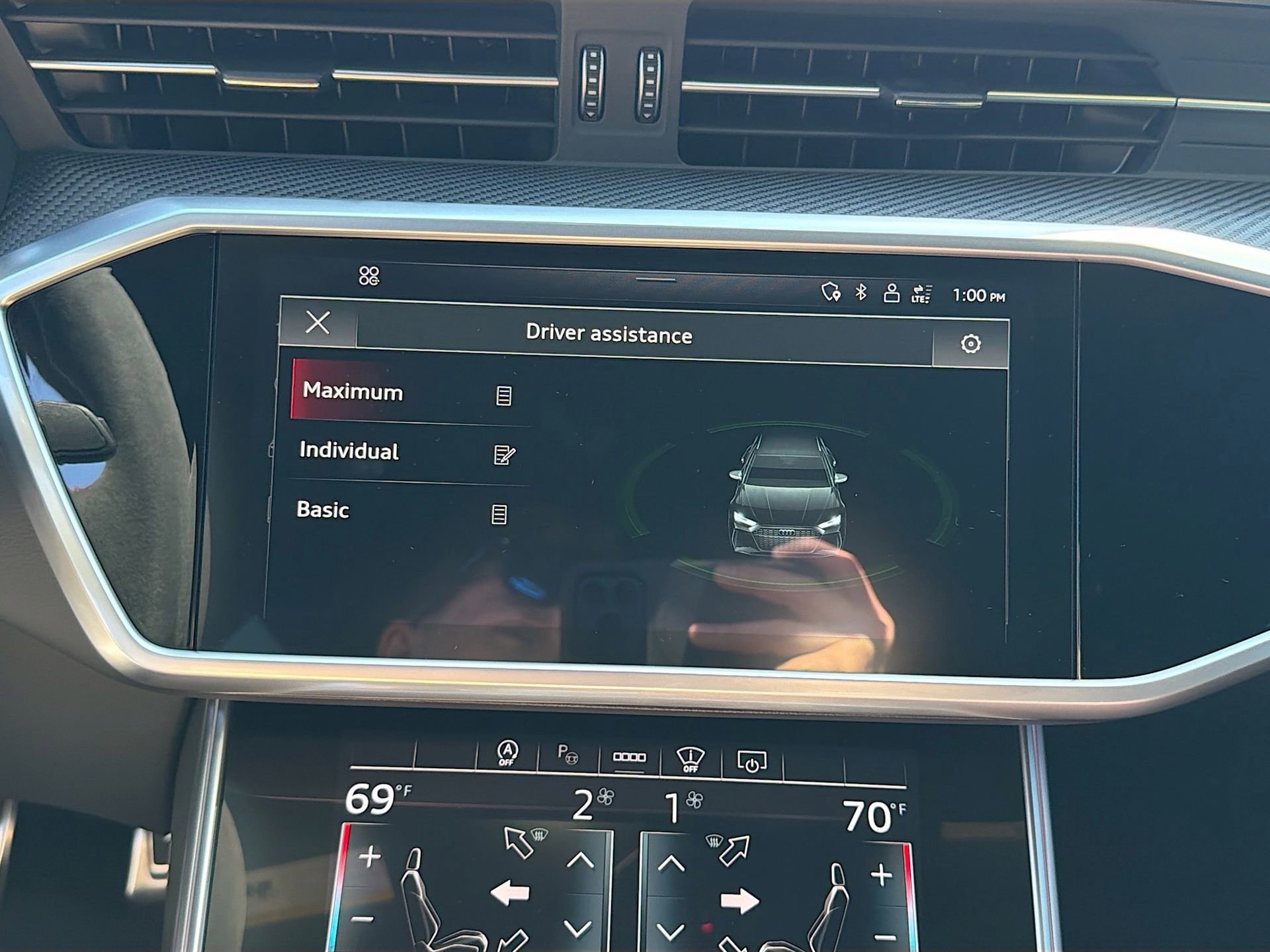 Used 2025 Audi RS 6 performance image 31