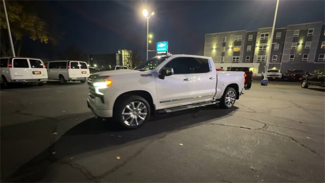 Certified 2023 Chevrolet Silverado 1500 High Country w/ High Country Premium Package image 4
