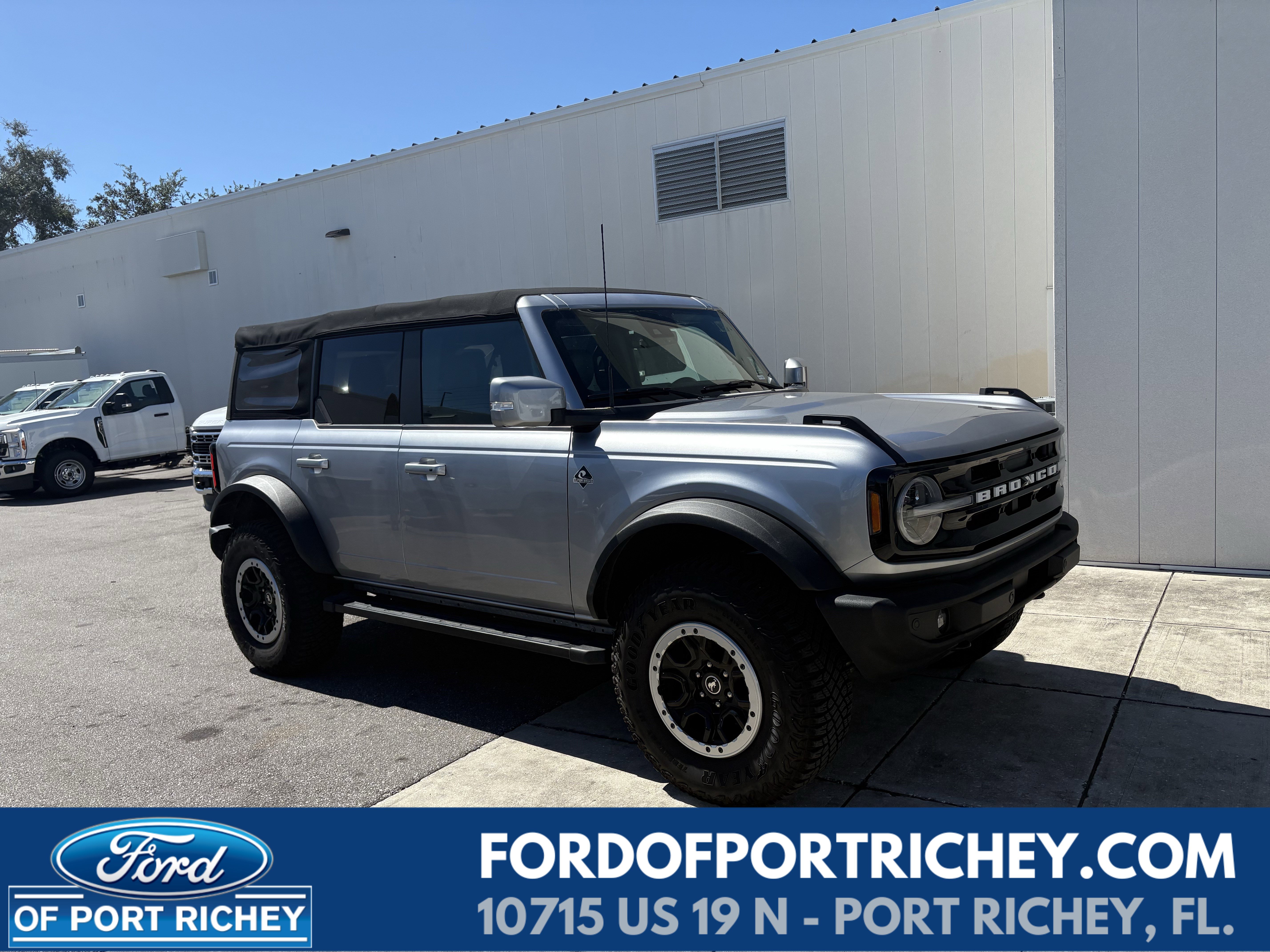 Certified 2022 Ford Bronco Outer Banks w/ Sasquatch Package