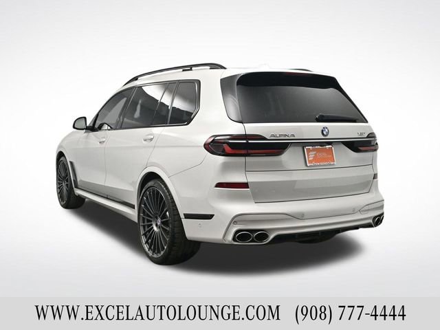 Used 2024 BMW ALPINA XB7 image 4