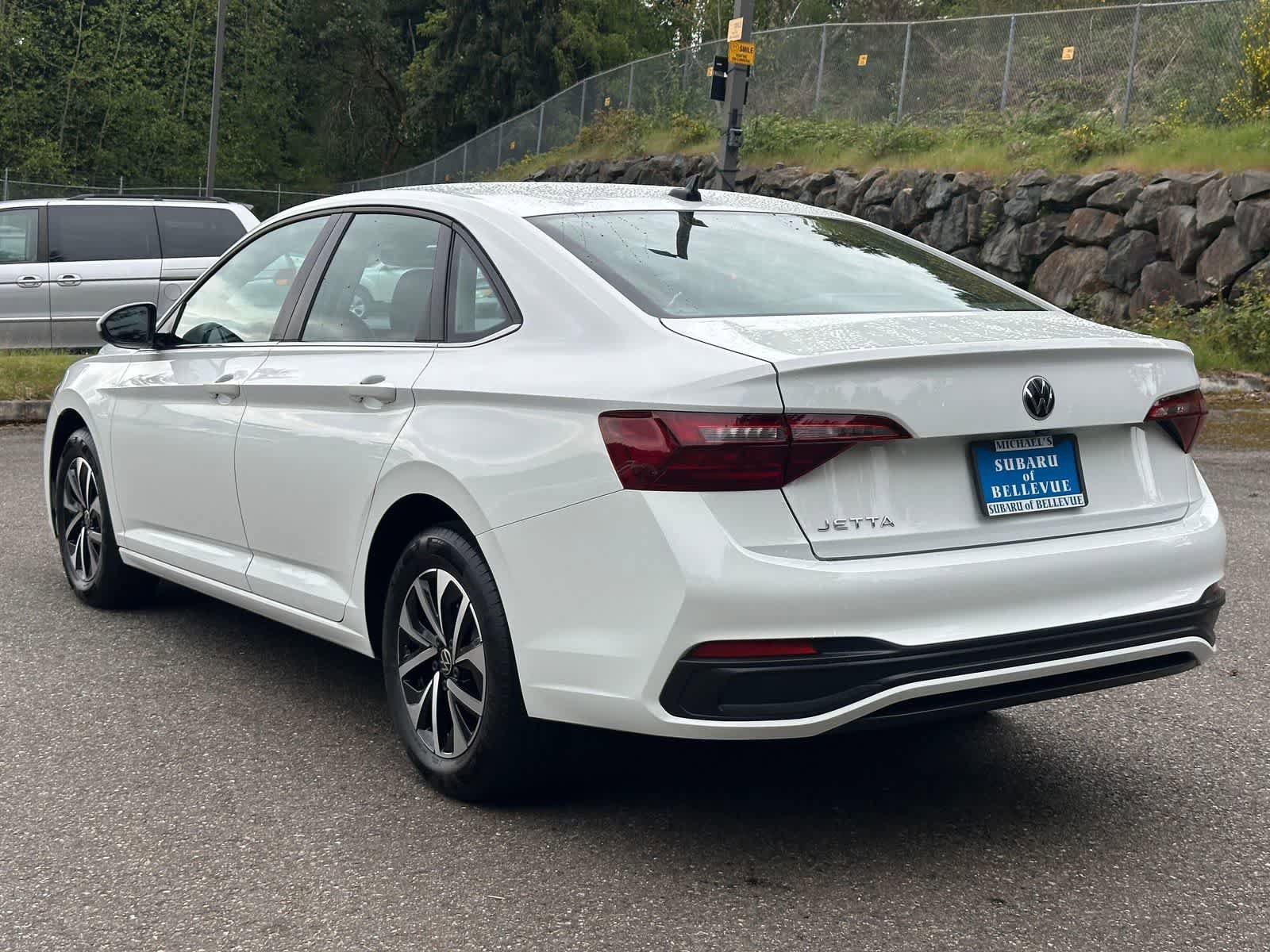 Used 2022 Volkswagen Jetta S FWD image 3
