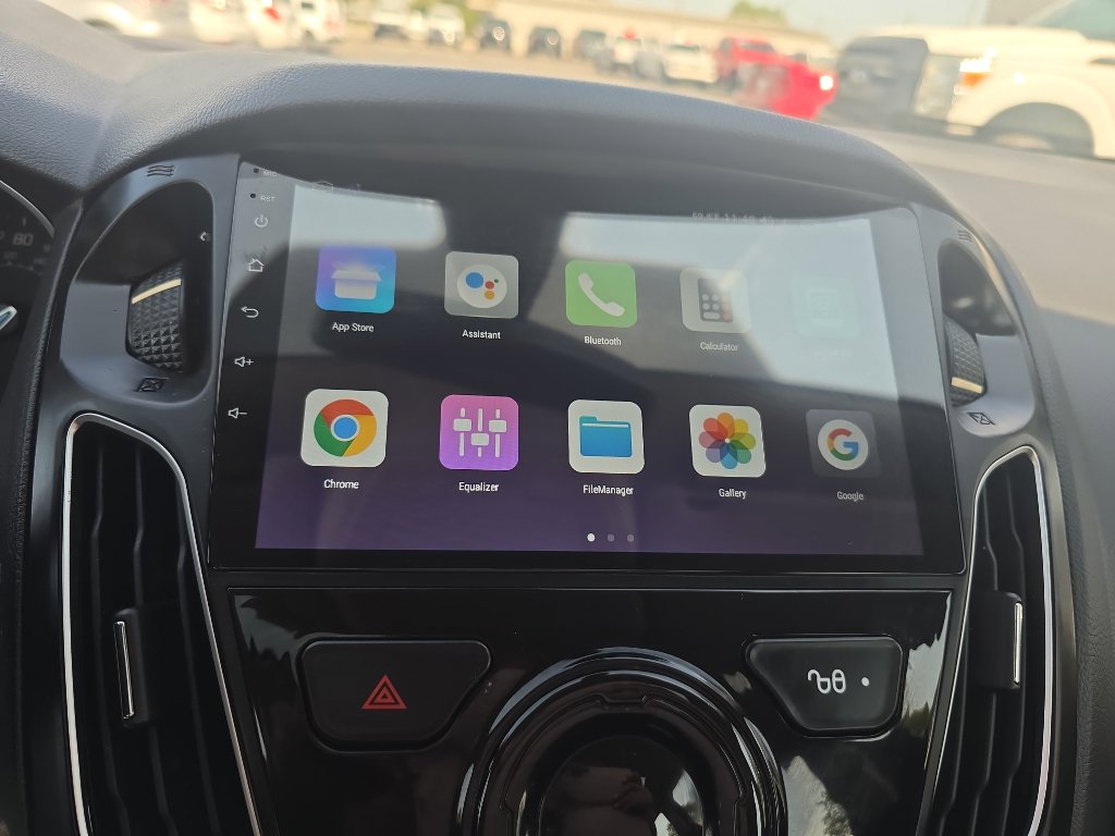 Used 2012 Ford Focus Titanium image 26