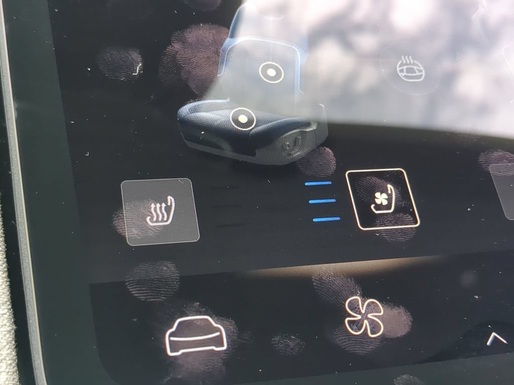 Used 2024 Lucid Air Touring AWD/4WD image 25