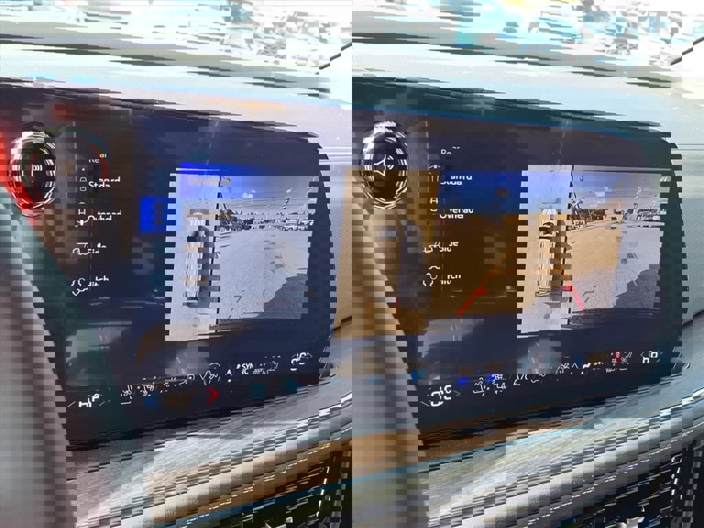 New 2026 Chevrolet Suburban Premier image 25