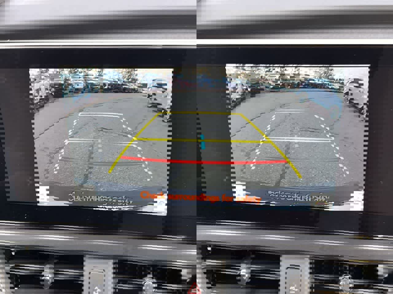 Used 2025 Lexus UX 300h AWD image 27