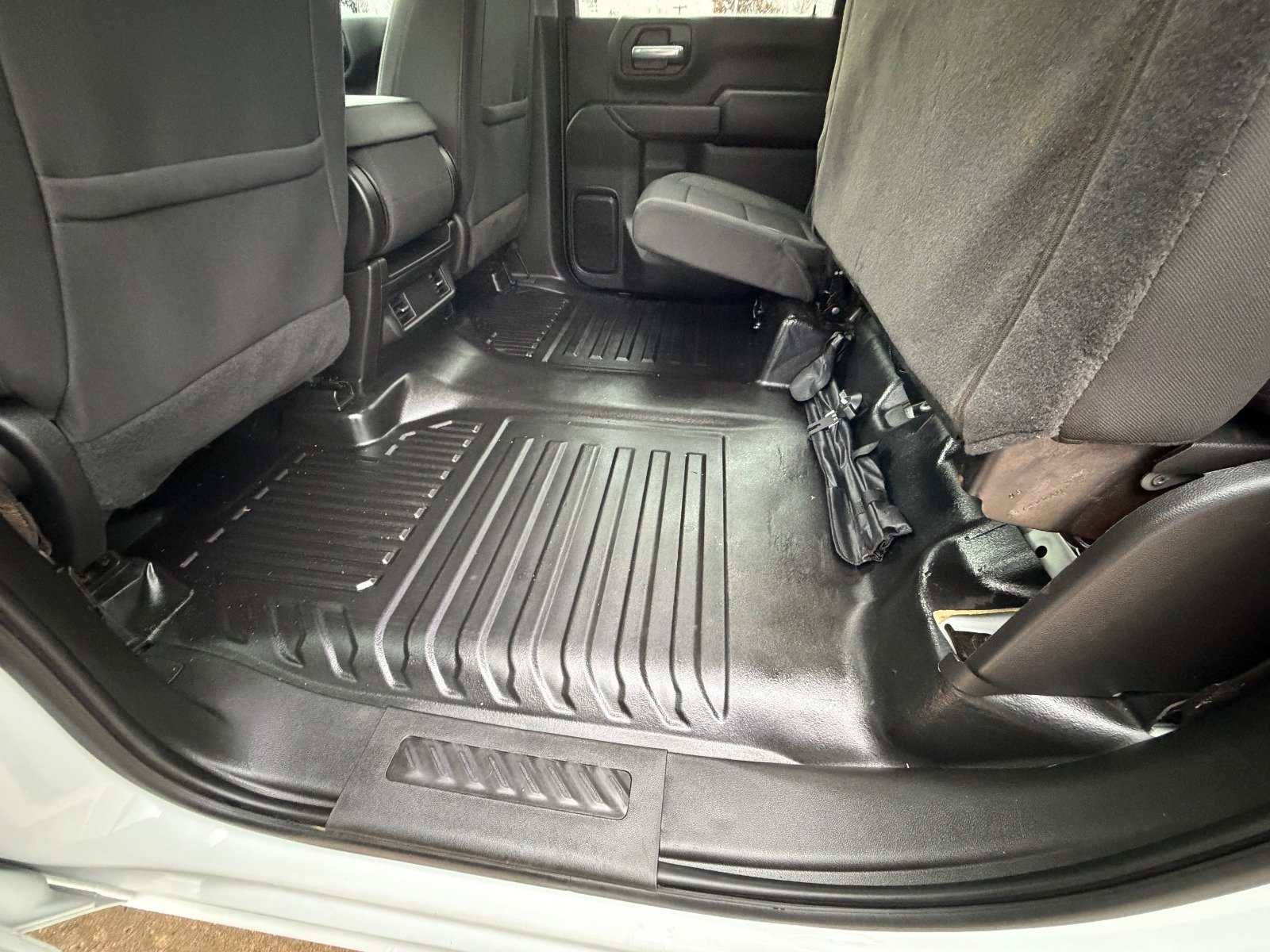 Used 2024 GMC Sierra 3500 Pro w/ Convenience Package image 19