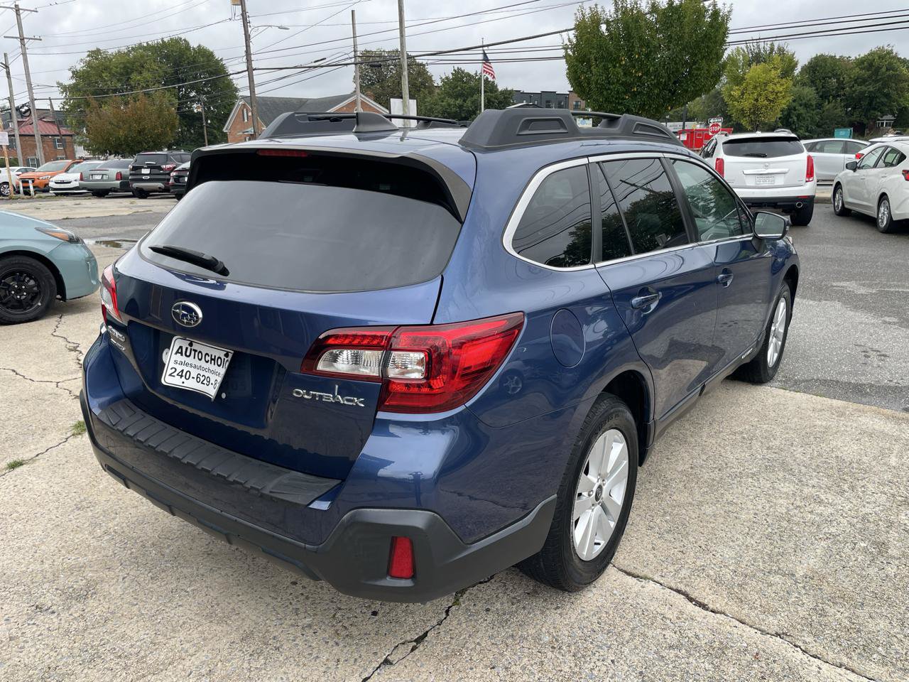 Used 2019 Subaru Outback 2.5i Premium AWD/4WD image 18