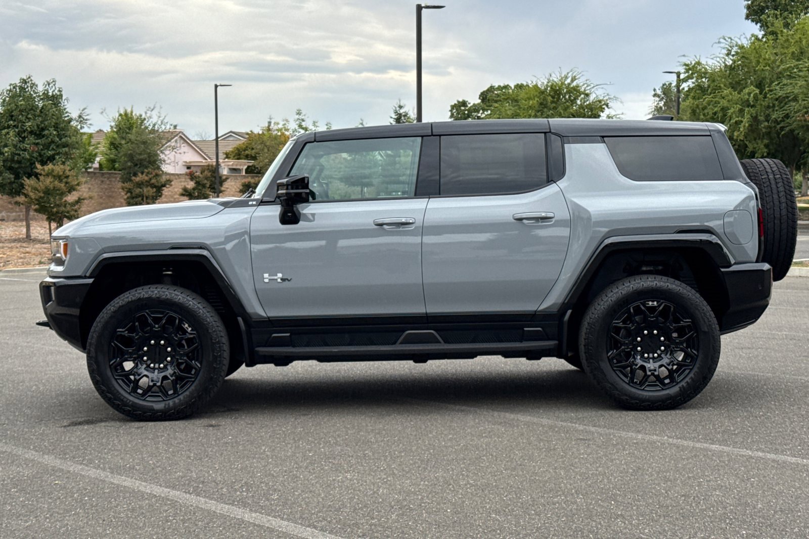 New 2026 GMC Hummer EV SUV image 8