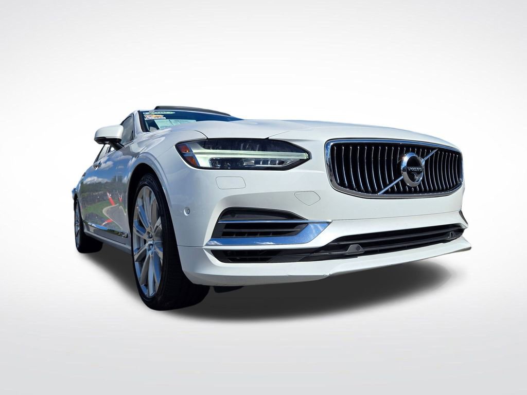 Used 2018 Volvo S90 T8 Inscription w/ Convenience Package image 53