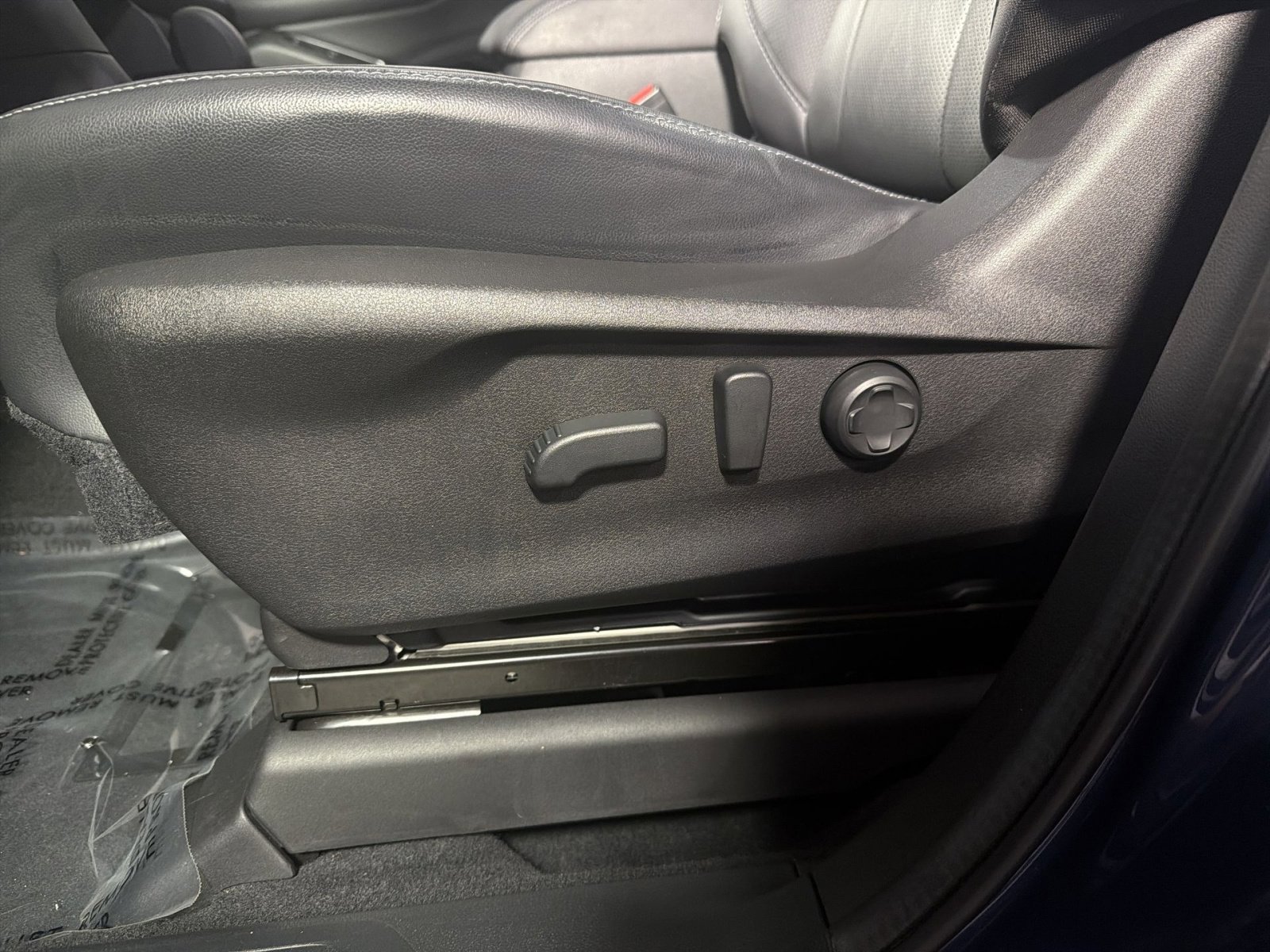 Used 2023 Subaru Ascent Touring AWD/4WD image 28