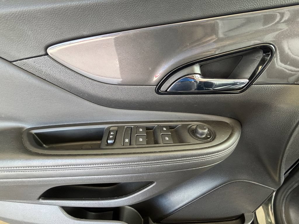 Used 2017 Buick Encore Essence w/ Experience Buick Package FWD image 28