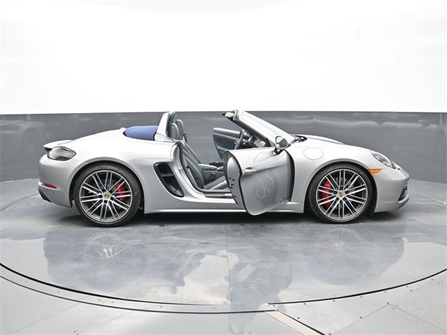 Used 2021 Porsche 718 Boxster GTS image 26