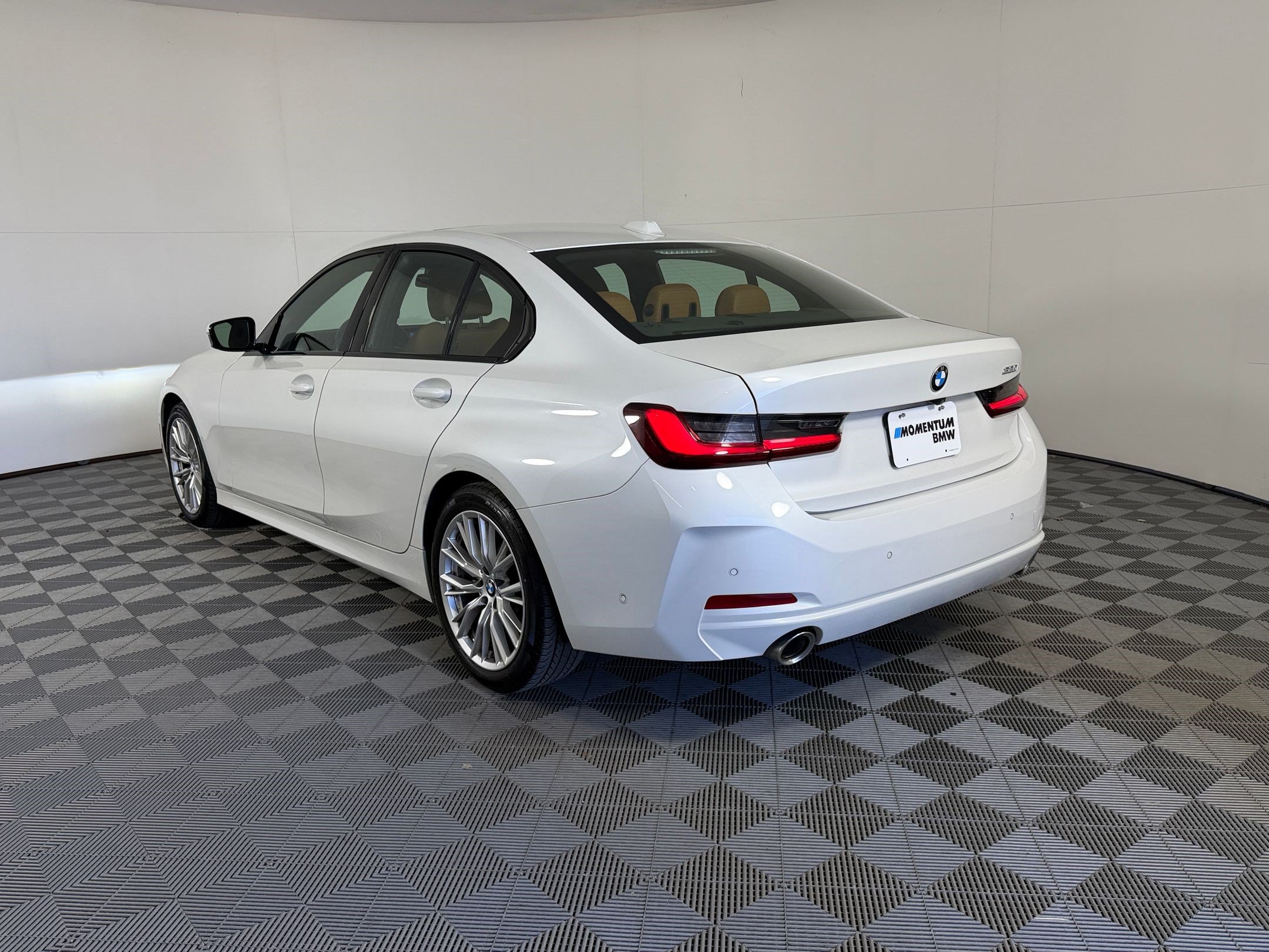 Certified 2023 BMW 330i Sedan w/ Premium Package RWD image 3
