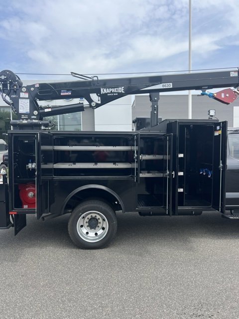 New 2024 Ford F550 4x4 SuperCab Super Duty w/ XLT Value Package image 19