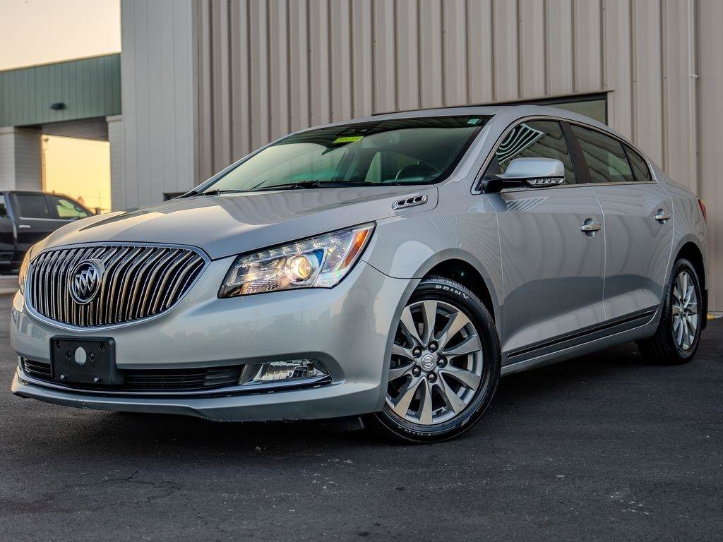 Used 2014 Buick LaCrosse Leather w/ Driver Confidence Package FWD image 6