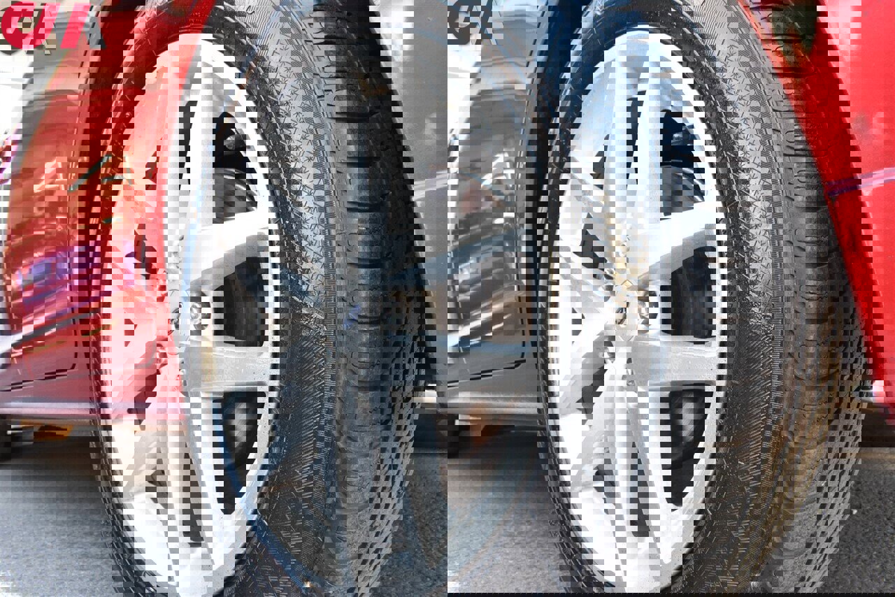 Used 2011 Ford Fusion SEL w/ 302A Rapid Spec Order Code image 26