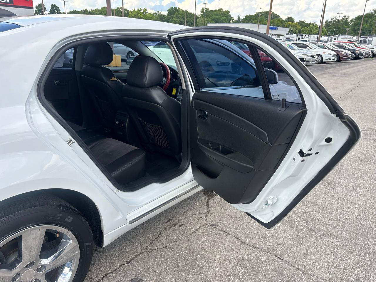 Used 2012 Chevrolet Malibu LT FWD image 11
