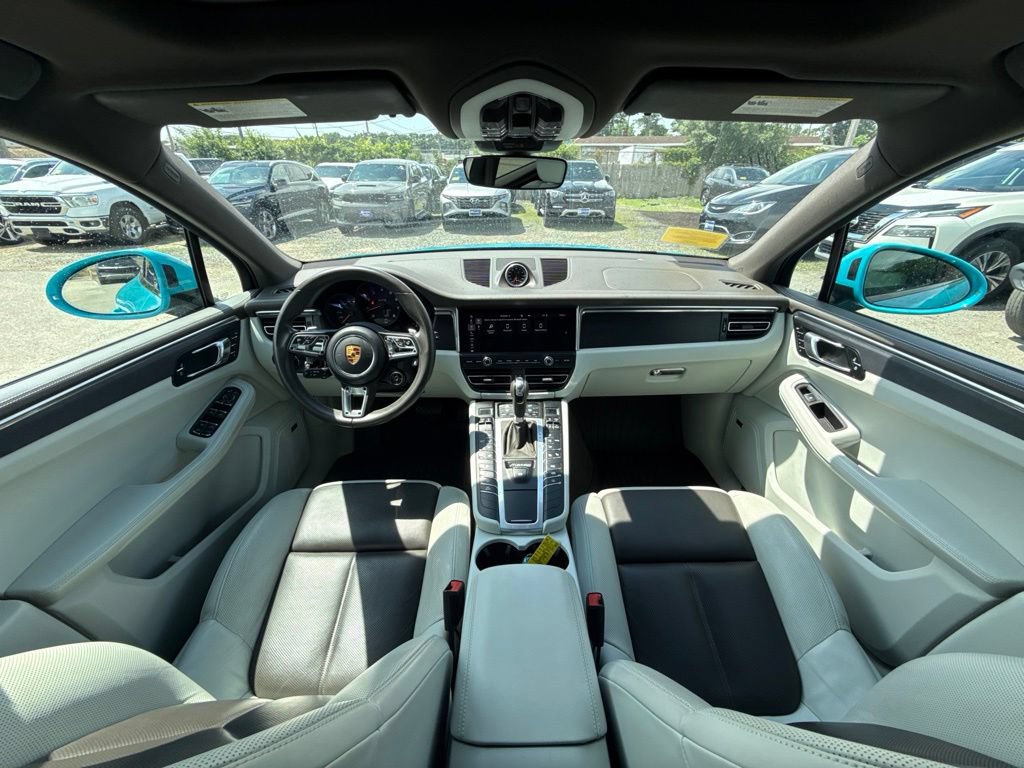 Used 2021 Porsche Macan GTS AWD/4WD image 21