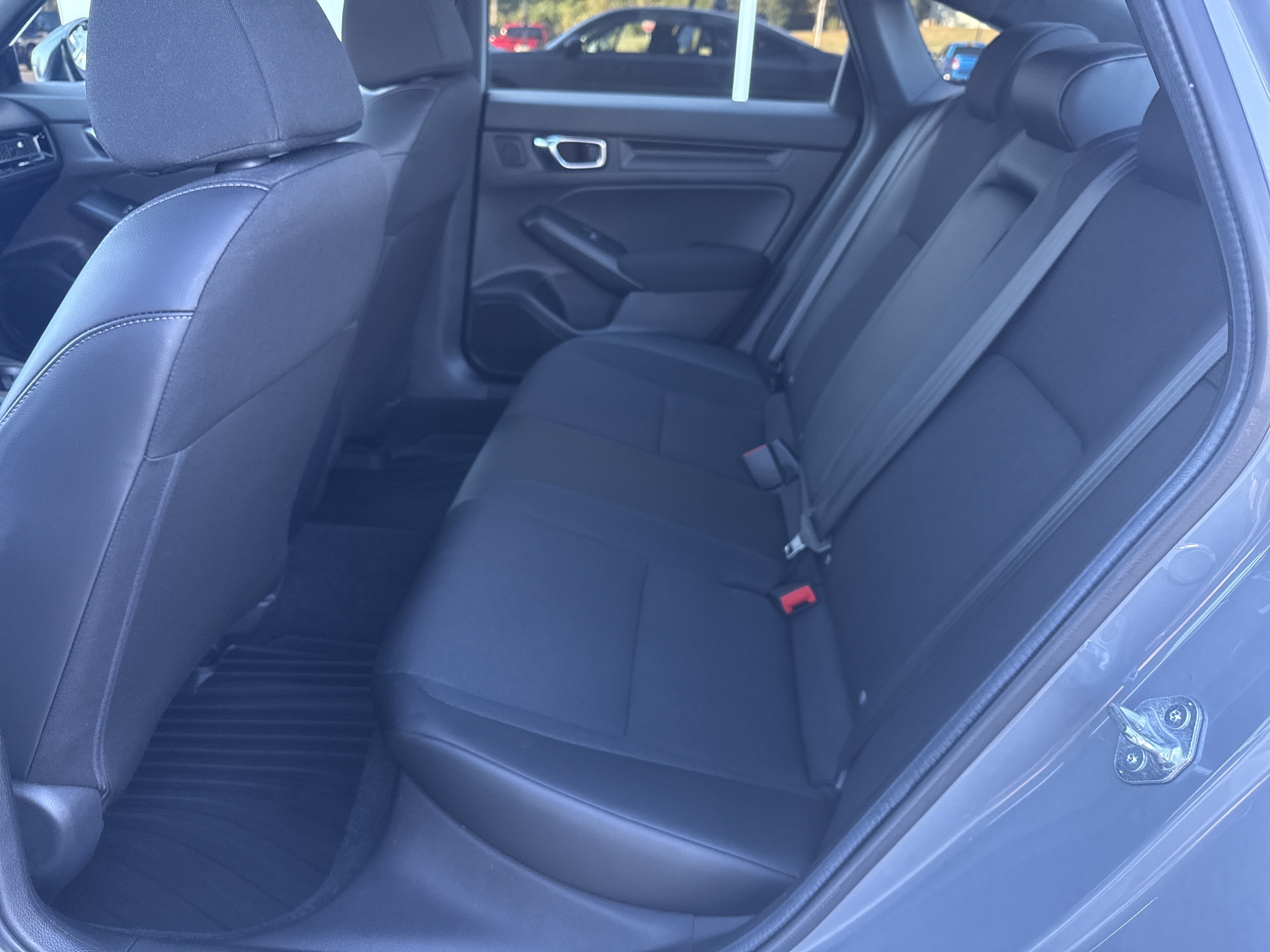 Used 2025 Honda Civic Sport image 15