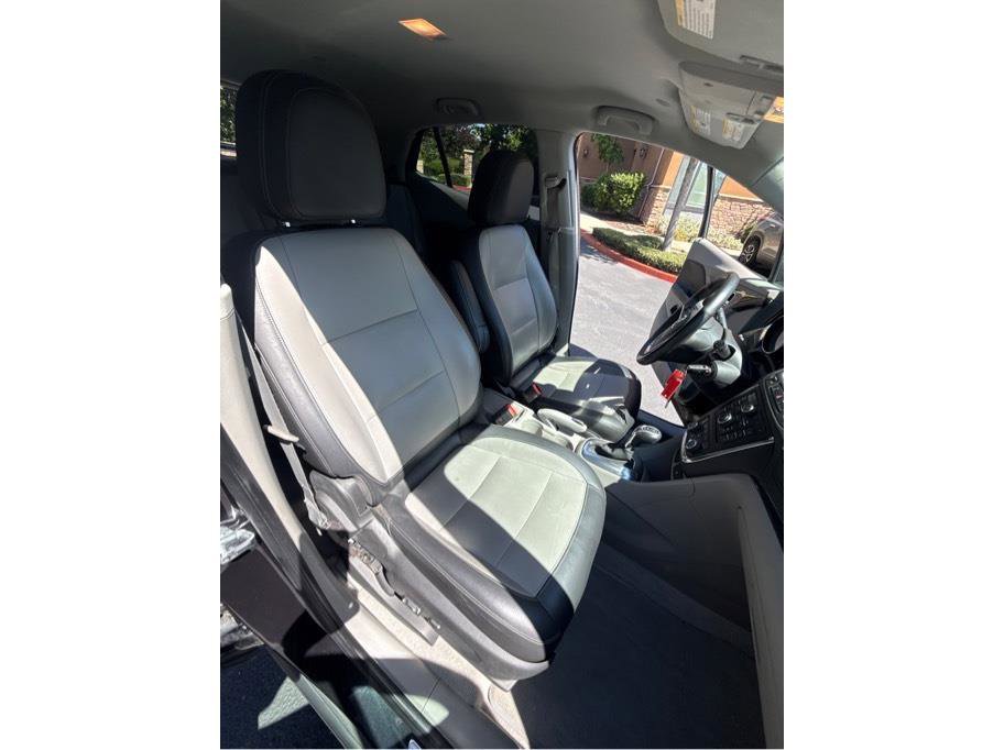 Used 2013 Buick Encore Leather FWD image 22