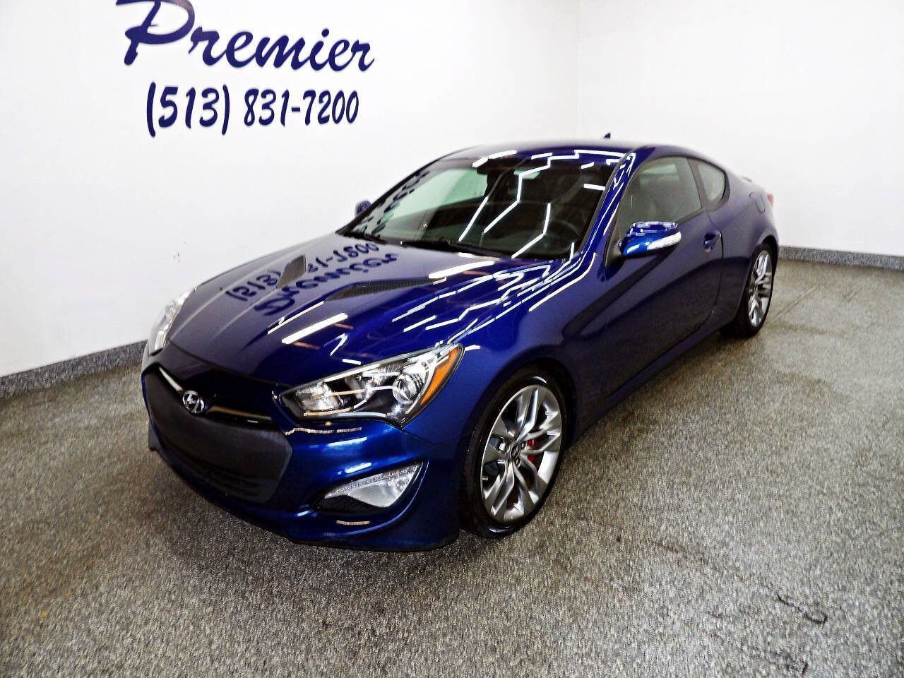 Used 2016 Hyundai Genesis Coupe 3.8 RWD image 1