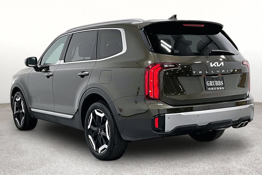 Used 2025 Kia Telluride S FWD image 15