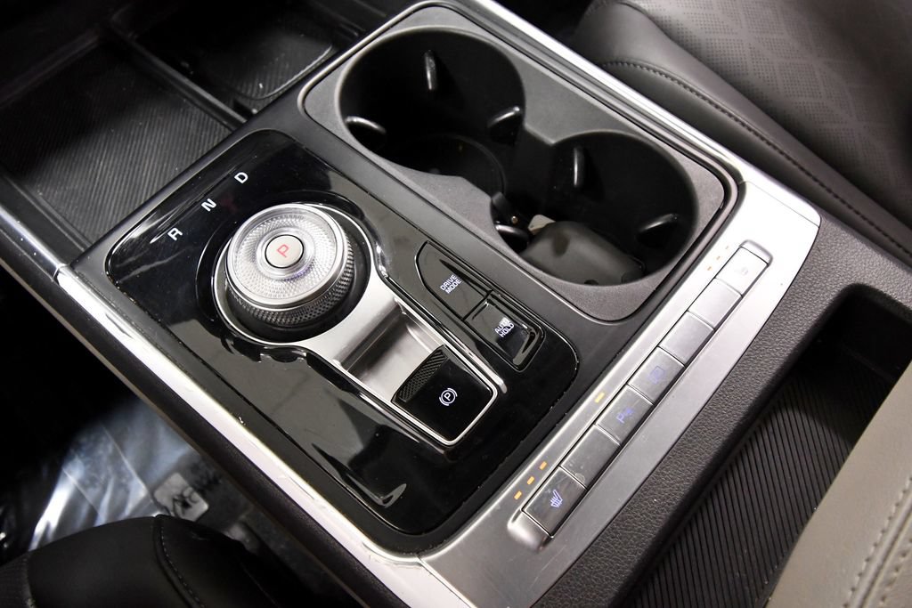 Certified 2026 Kia Carnival EX FWD image 26