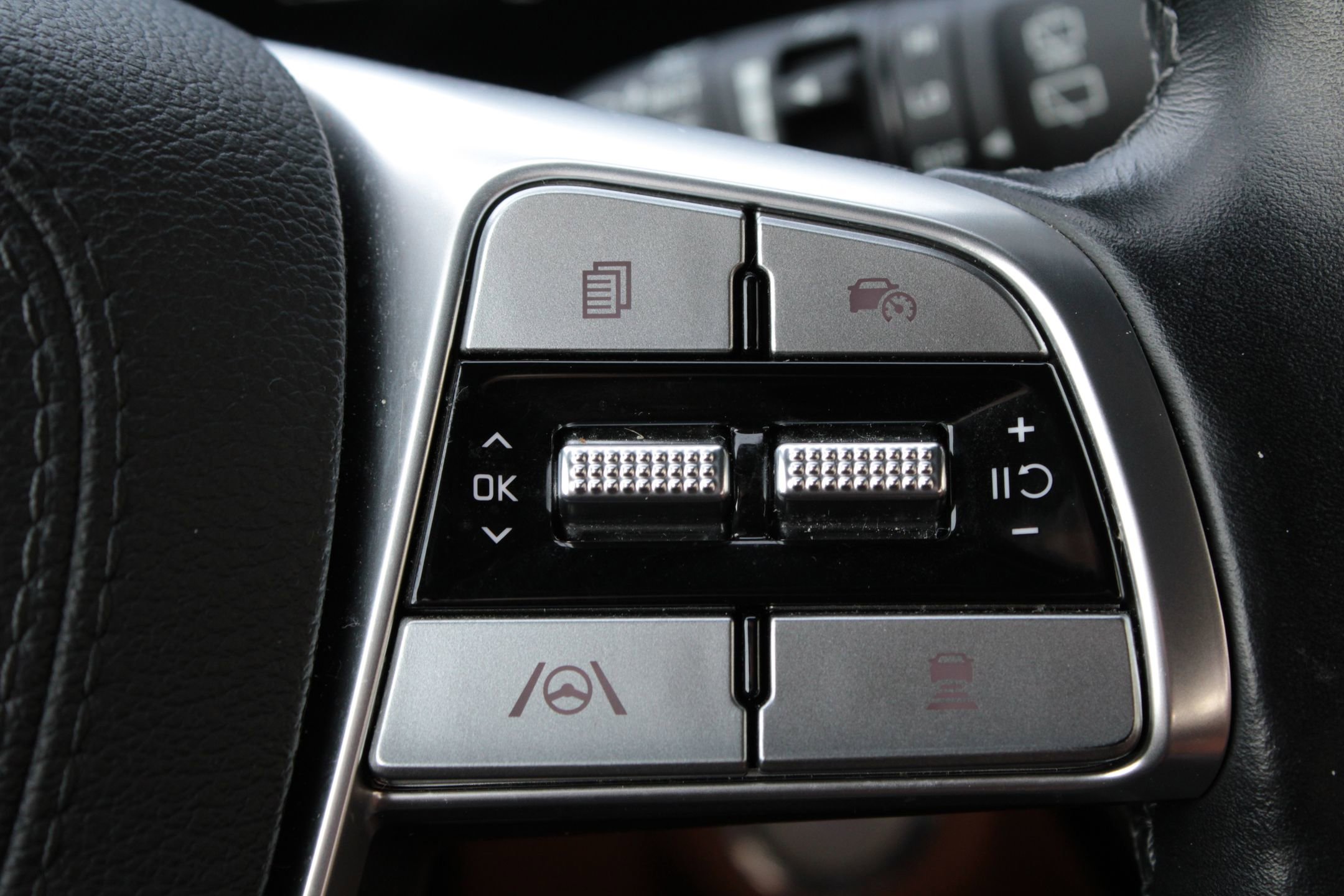 Used 2024 Kia Telluride EX X-Line image 15