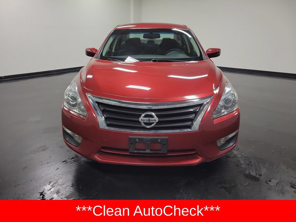 Used 2014 Nissan Altima 2.5 S FWD image 2