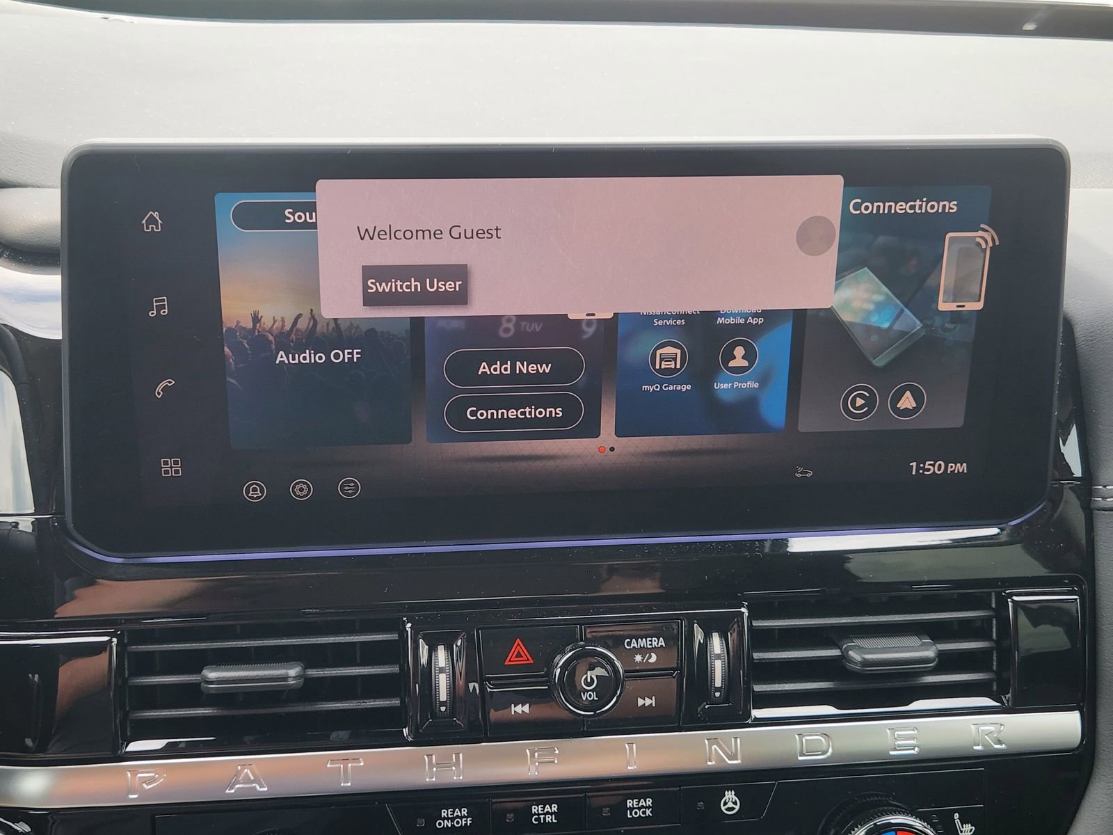 New 2026 Nissan Pathfinder Platinum FWD image 16