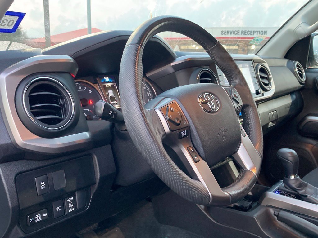 Used 2023 Toyota Tacoma 4x4 Double Cab w/ Trail Edition image 7