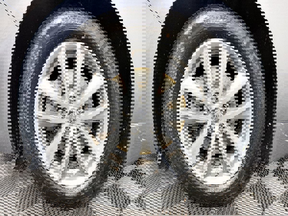 Used 2015 INFINITI Q50 Premium image 53