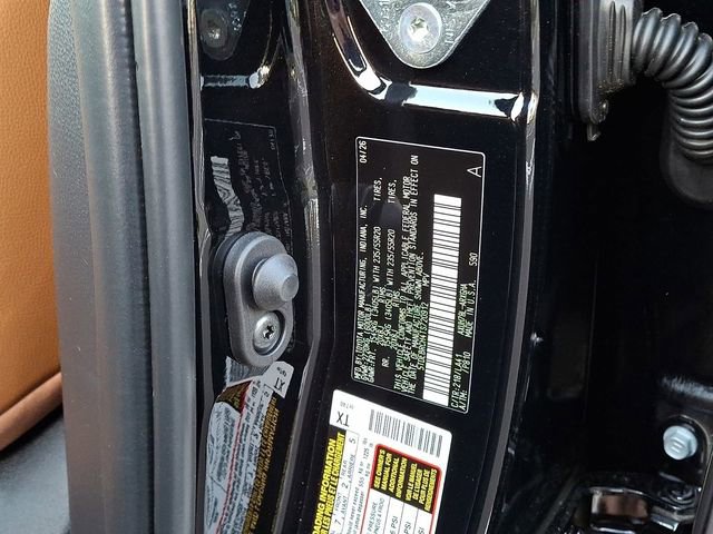 New 2026 Toyota Highlander Platinum AWD/4WD image 14