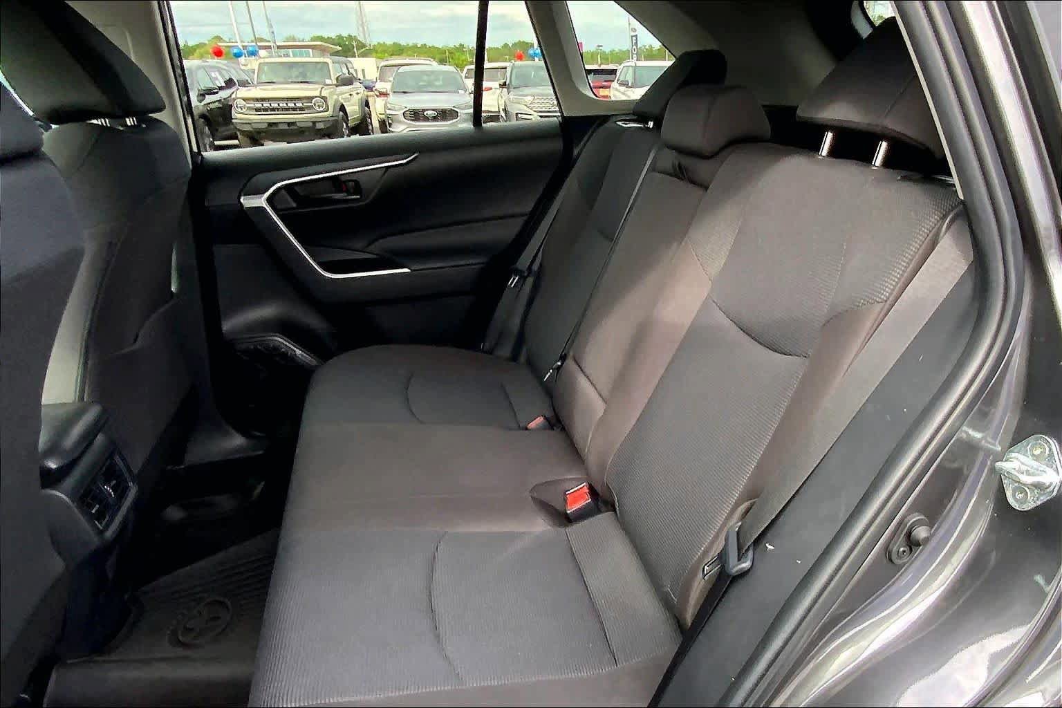Used 2023 Toyota RAV4 LE FWD image 20