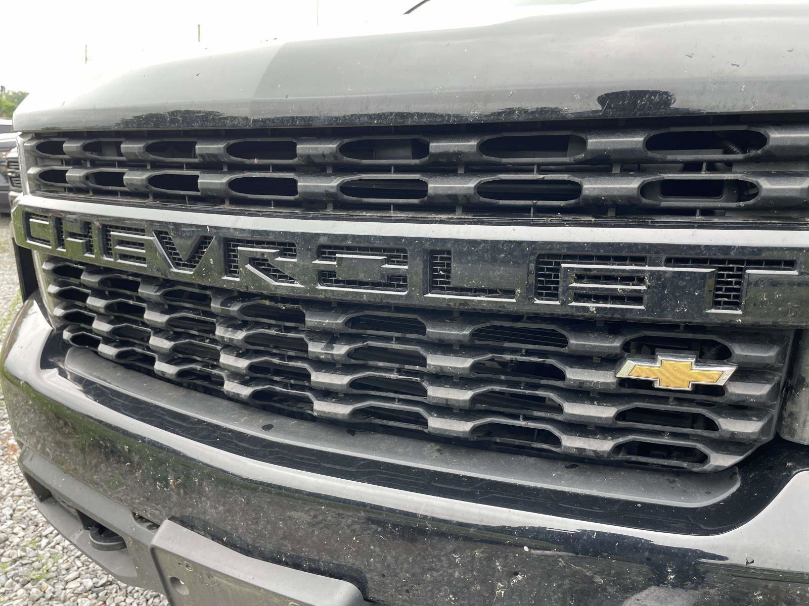 Used 2022 Chevrolet Silverado 1500 Custom w/ Safety Confidence Package AWD/4WD image 5